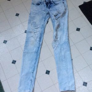 Acid washed skinny jeans